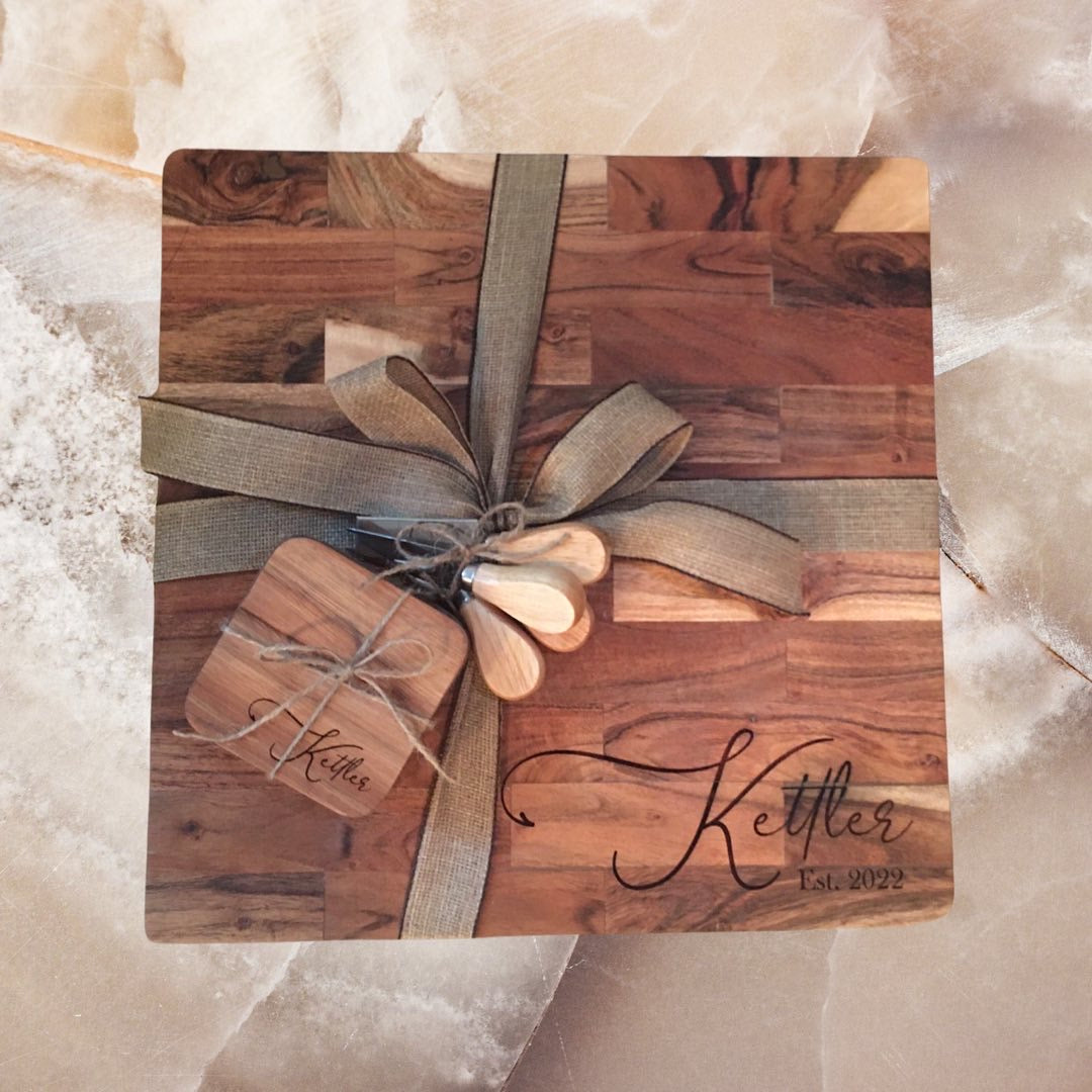Cutting board, coaster, cheese knives set.